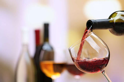 Wie viele Gläser enthält eine 75-cl-Flasche Wein?