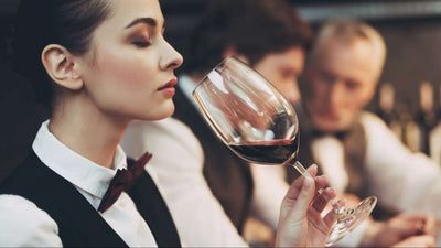 What is a sommelier and how to become one?