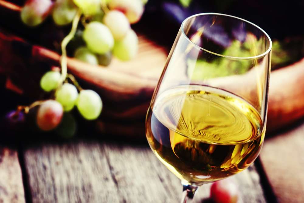 Guide : savoir reconnaître un vin blanc sucré ou sec