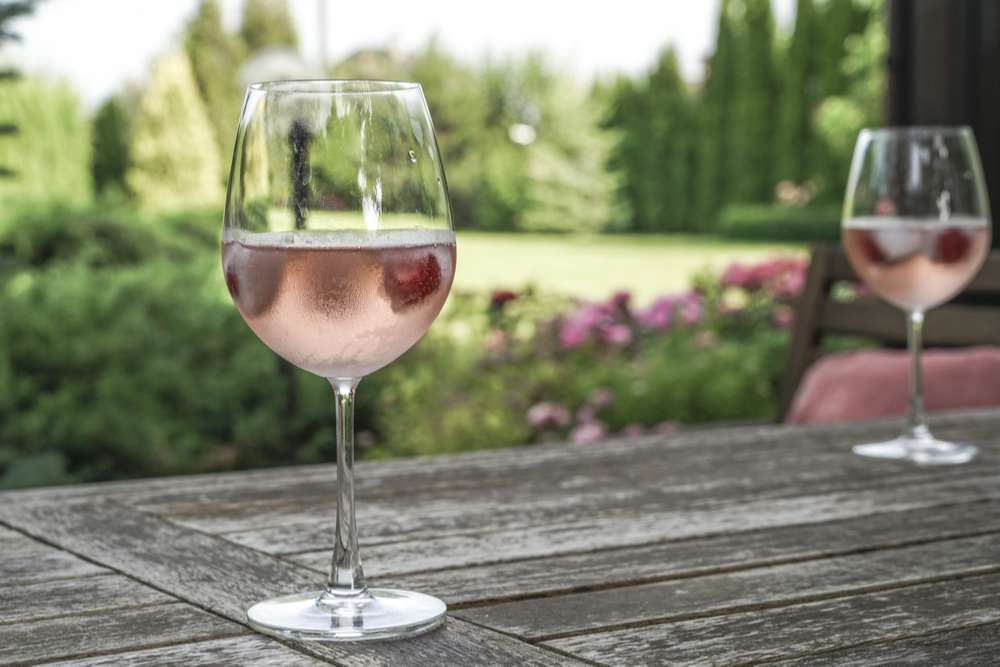vin rosé mélange rouge et blanc